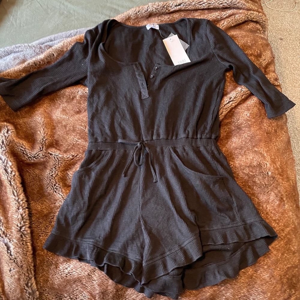 NWT 3/4 Sleeve Waffle Knit Romper